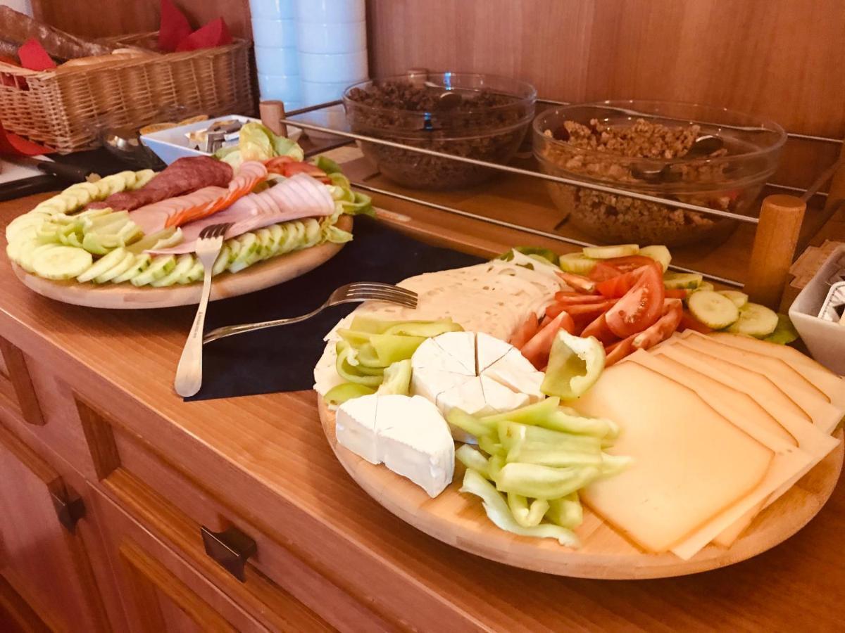 Hotel Grand Hradec Králové المظهر الخارجي الصورة