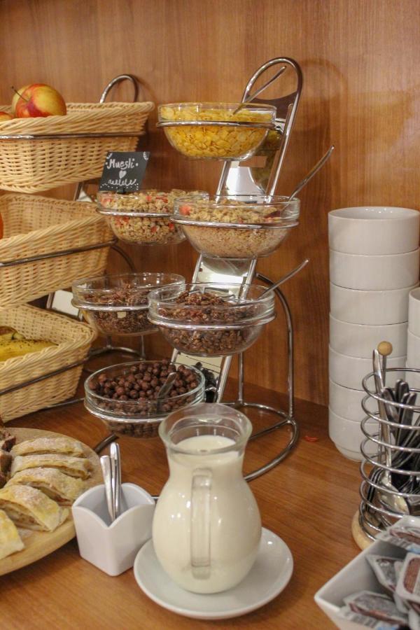 Hotel Grand Hradec Králové المظهر الخارجي الصورة