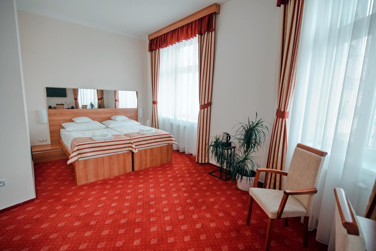 Hotel Grand Hradec Králové المظهر الخارجي الصورة