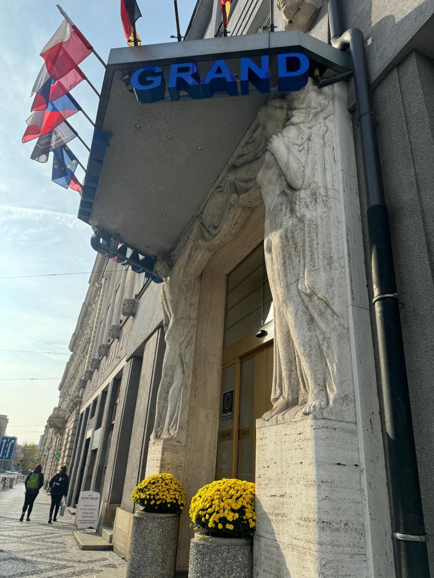 Hotel Grand Hradec Králové المظهر الخارجي الصورة